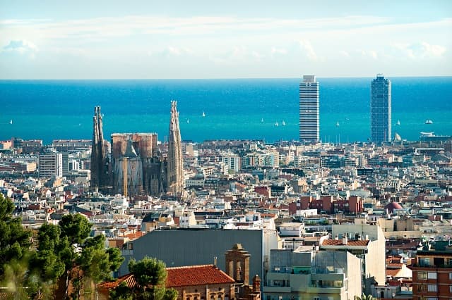 Bedste IVF klinikker i Europa og Spanien for kvinder over 40